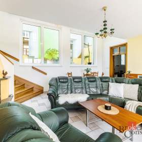 Foto inzerátu Prodej rodinného domu 230 m², Srubec
