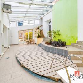 Foto inzerátu Prodej rodinného domu 230 m², Srubec