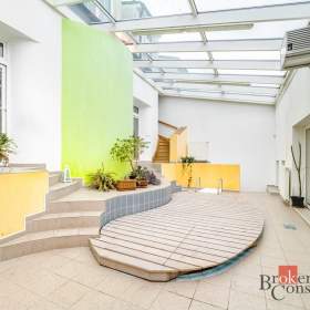 Foto inzerátu Prodej rodinného domu 230 m², Srubec