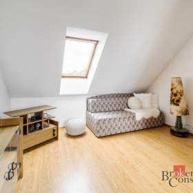Foto inzerátu Prodej rodinného domu 230 m², Srubec