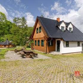 Foto inzerátu Prodej rodinného domu 100 m², Staré Město