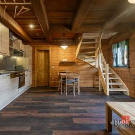 Foto inzerátu Prodej rodinného domu 100 m², Staré Město