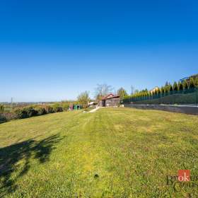 Foto inzerátu Prodej stavebního pozemku 1 271 m², Ohrazenice