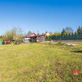 Foto inzerátu Prodej stavebního pozemku 1 271 m², Ohrazenice