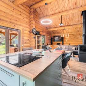 Prodej rodinného domu 154 m², Kamenice / 19827126