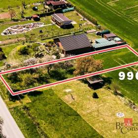 Prodej stavebního pozemku 996 m², Čáslavice / 19830290