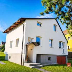 Prodej rodinného domu 142 m², Strašice / 19835954
