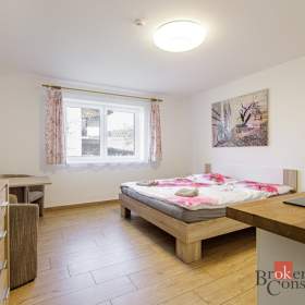 Foto inzerátu Prodej chalupy 250 m², Karolinka