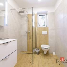 Foto inzerátu Prodej chalupy 250 m², Karolinka