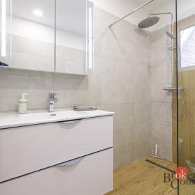 Foto inzerátu Prodej chalupy 250 m², Karolinka