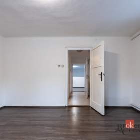 Foto inzerátu Prodej rodinného domu 144 m², Popovice