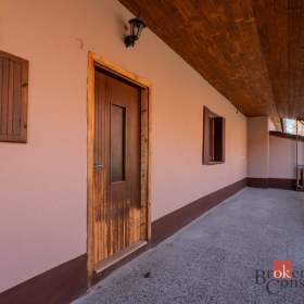 Foto inzerátu Prodej rodinného domu 144 m², Popovice