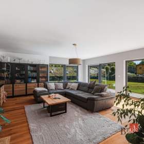 Foto inzerátu Prodej rodinného domu 240 m², Plzeň