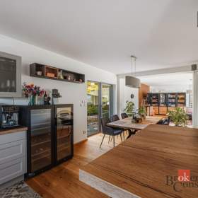 Foto inzerátu Prodej rodinného domu 240 m², Plzeň
