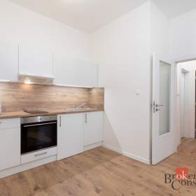 Foto inzerátu Prodej bytu 1+kk 33 m², Ostrava