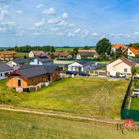 Foto inzerátu Prodej stavebního pozemku 827 m², Nedomice
