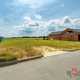 Foto inzerátu Prodej stavebního pozemku 827 m², Nedomice