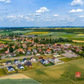 Foto inzerátu Prodej stavebního pozemku 827 m², Nedomice