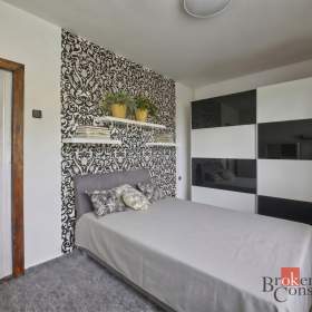 Prodej bytu 3+1 74 m², Jílové u Prahy / 19872354
