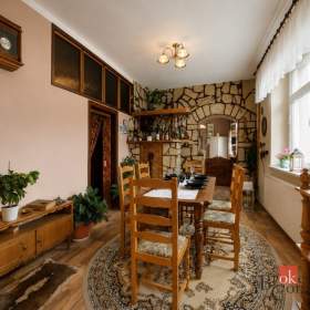 Prodej rodinného domu 290 m², Hostinné / 19872512