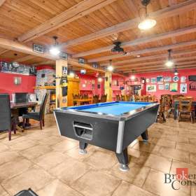 Foto inzerátu Prodej nemovitosti pro ubytování 650 m², Strážné