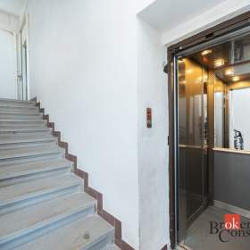 Foto inzerátu Prodej bytu 1+1 52 m², Praha