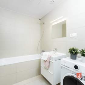 Foto inzerátu Prodej bytu 2+kk 54 m², Praha