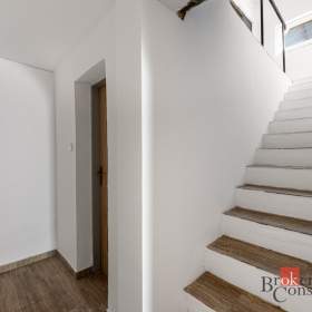 Foto inzerátu Prodej rodinného domu 140 m², Pchery