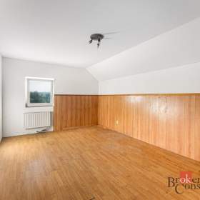 Foto inzerátu Prodej rodinného domu 140 m², Pchery