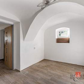 Foto inzerátu Prodej rodinného domu 140 m², Pchery