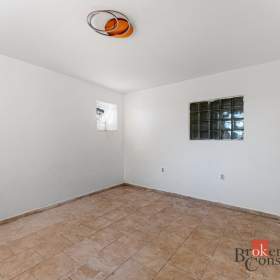 Foto inzerátu Prodej rodinného domu 140 m², Pchery