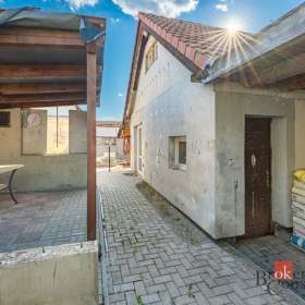 Foto inzerátu Prodej rodinného domu 140 m², Pchery