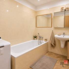 Foto inzerátu Prodej bytu 1+kk 59 m², Praha