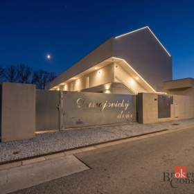 Foto inzerátu Prodej bytu 3+kk 93 m², Dolní Dunajovice