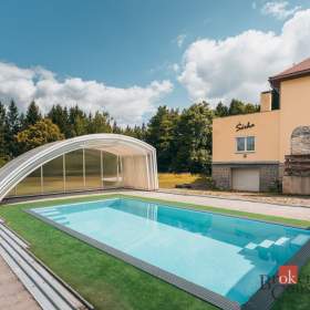 Fotka k inzerátu Prodej rodinného domu 400 m², Karlovy Vary / 18935949