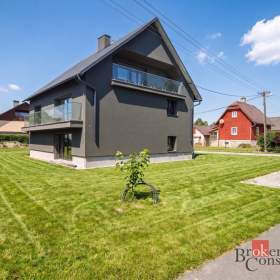 Prodej rodinného domu 257 m², Staré Město / 19908806