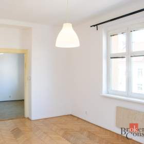 Pronájem bytu 2+kk 45 m², Praha / 19916059