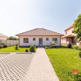 Prodej rodinného domu 100 m², Miroslav / 19919218