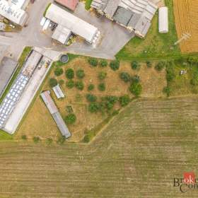 Prodej komerčního pozemku 5 636 m², Val / 19926116