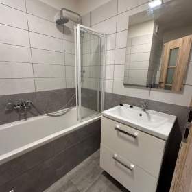 Foto inzerátu Pronájem bytu 3+1 72 m², Razová