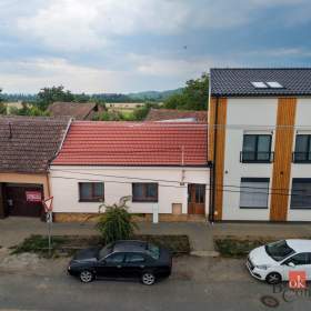 Prodej rodinného domu 1 000 m², Hrušovany u Brna / 19931313