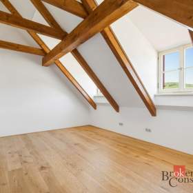 Foto inzerátu Prodej bytu 2+kk 112 m², Jince