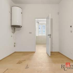 Foto inzerátu Prodej bytu 1+kk 62 m², Jince