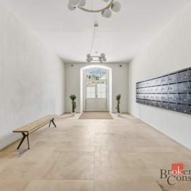 Foto inzerátu Prodej bytu 1+kk 62 m², Jince