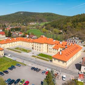 Prodej bytu 2+kk 85 m², Jince / 19933626
