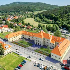Foto inzerátu Prodej bytu 1+kk 50 m², Jince