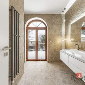 Foto inzerátu Pronájem vily 243 m², Praha