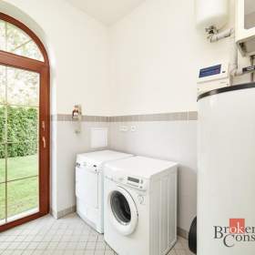 Foto inzerátu Pronájem vily 243 m², Praha