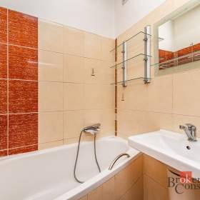 Foto inzerátu Prodej bytu 2+1 49 m², Praha