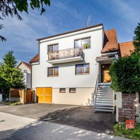 Foto inzerátu Prodej rodinného domu 180 m², Jankov